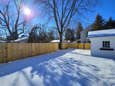 Tiny photo for 4351 Berwick Avenue, Toledo, OH 43612 (MLS # 10003719)