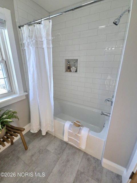 Tiny photo for 4351 Berwick Avenue, Toledo, OH 43612 (MLS # 10003719)