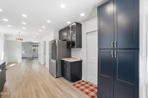 Tiny photo for 1209 S Main Street, Findlay, OH 45840 (MLS # 10006863)