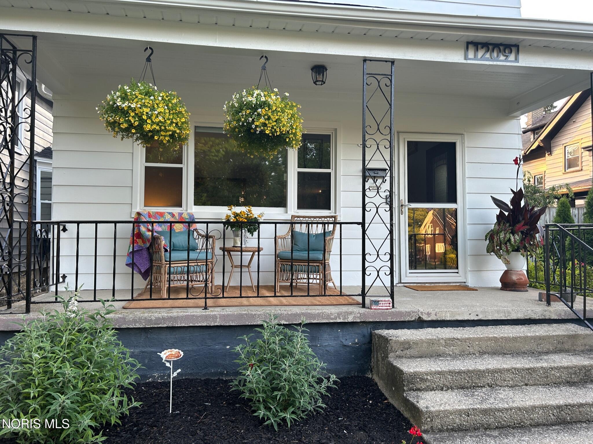 1209 S Main Street