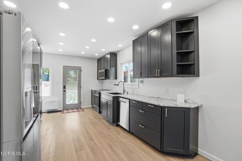 Tiny photo for 1209 S Main Street, Findlay, OH 45840 (MLS # 10006863)