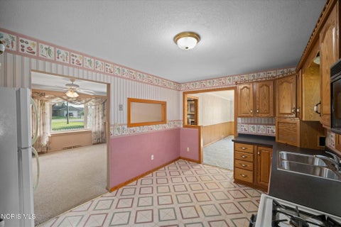 Tiny photo for 8117 Angola Road, Holland, OH 43528 (MLS # 10009981)