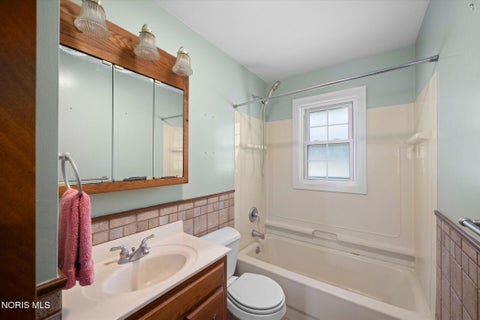 Tiny photo for 8117 Angola Road, Holland, OH 43528 (MLS # 10009981)