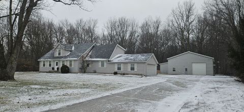 Photo of 8940 Angola Road, Holland, OH 43528 (MLS # 10002634)