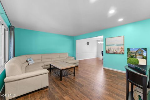 Tiny photo for 4575 River Road, Toledo, OH 43614 (MLS # 10008789)