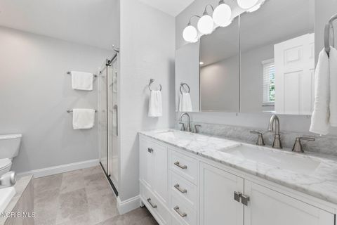 Tiny photo for 4575 River Road, Toledo, OH 43614 (MLS # 10008789)