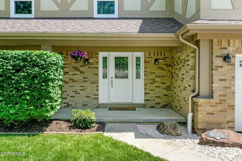 Tiny photo for 4575 River Road, Toledo, OH 43614 (MLS # 10008789)
