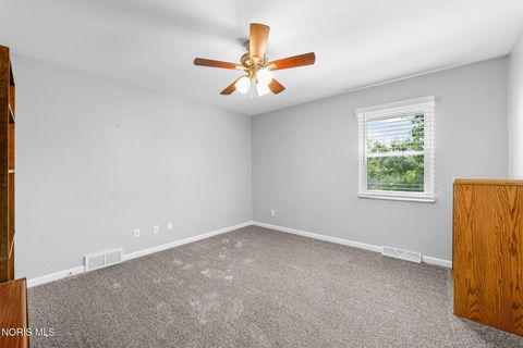Tiny photo for 4575 River Road, Toledo, OH 43614 (MLS # 10008789)