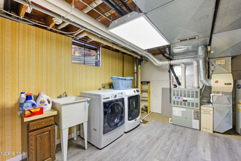Tiny photo for 4575 River Road, Toledo, OH 43614 (MLS # 10008789)