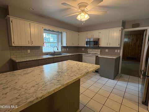Tiny photo for 606 Brussel Street, Archbold, OH 43502 (MLS # 10011666)