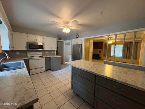 Tiny photo for 606 Brussel Street, Archbold, OH 43502 (MLS # 10011666)