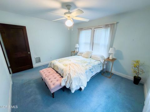 Tiny photo for 3330 Pelham Road, Ottawa Hills, OH 43606 (MLS # 10005843)