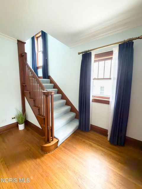 Tiny photo for 3330 Pelham Road, Ottawa Hills, OH 43606 (MLS # 10005843)