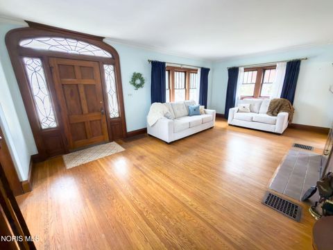 Tiny photo for 3330 Pelham Road, Ottawa Hills, OH 43606 (MLS # 10005843)