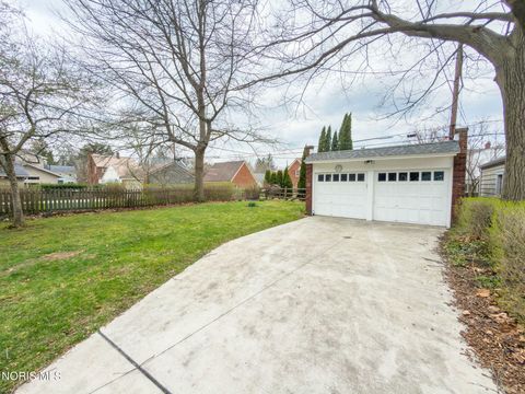 Tiny photo for 3330 Pelham Road, Ottawa Hills, OH 43606 (MLS # 10005843)