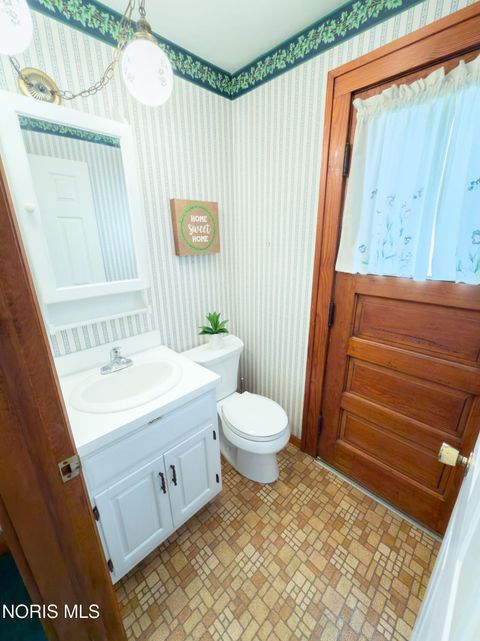 Tiny photo for 3330 Pelham Road, Ottawa Hills, OH 43606 (MLS # 10005843)