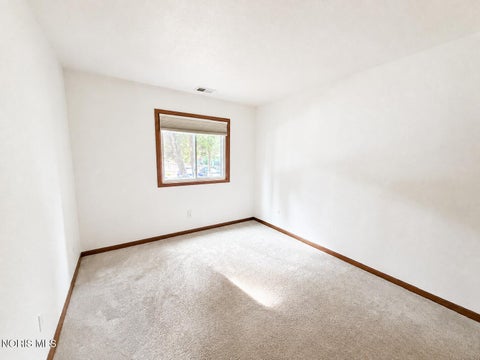 Tiny photo for 5713 Tibaron Lane #Apt 104, Toledo, OH 43615 (MLS # 10012820)