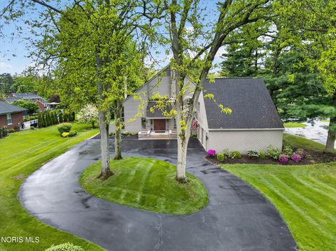 Tiny photo for 4341 Indian Road, Ottawa Hills, OH 43615 (MLS # 10007238)