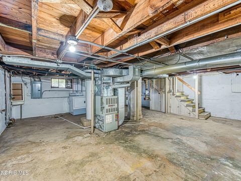 Tiny photo for 5265 Douglas Road, Toledo, OH 43613 (MLS # 10006239)