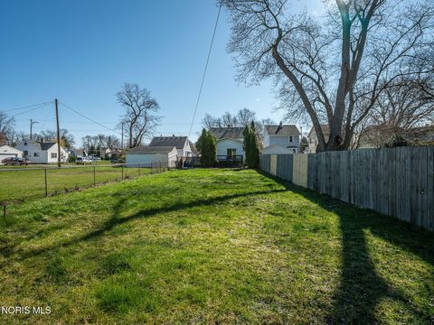 Tiny photo for 5265 Douglas Road, Toledo, OH 43613 (MLS # 10006239)