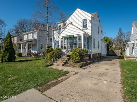 Tiny photo for 5265 Douglas Road, Toledo, OH 43613 (MLS # 10006239)