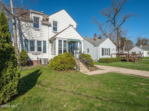 Tiny photo for 5265 Douglas Road, Toledo, OH 43613 (MLS # 10006239)