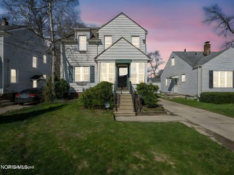 Tiny photo for 5265 Douglas Road, Toledo, OH 43613 (MLS # 10006239)