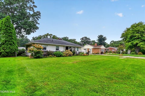 Tiny photo for 1144 Metcalf Road, Toledo, OH 43615 (MLS # 10012464)