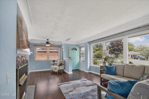 Tiny photo for 1144 Metcalf Road, Toledo, OH 43615 (MLS # 10012464)