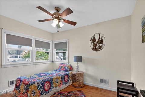 Tiny photo for 1144 Metcalf Road, Toledo, OH 43615 (MLS # 10012464)