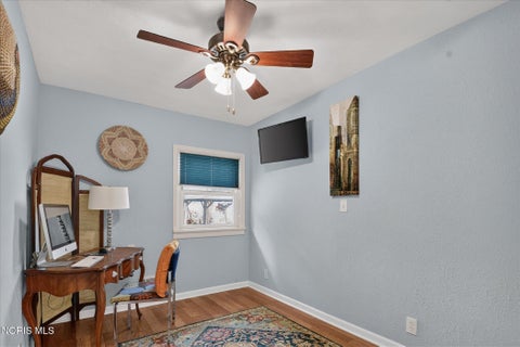 Tiny photo for 1144 Metcalf Road, Toledo, OH 43615 (MLS # 10012464)