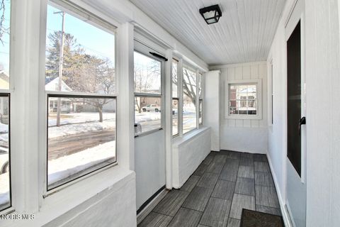 Tiny photo for 353 Milford Street, Toledo, OH 43605 (MLS # 10006701)