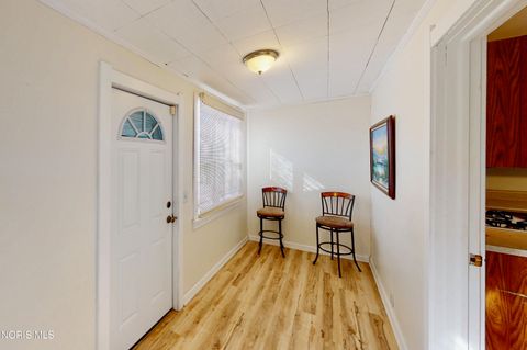 Tiny photo for 353 Milford Street, Toledo, OH 43605 (MLS # 10006701)