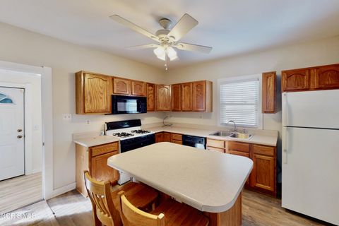 Tiny photo for 353 Milford Street, Toledo, OH 43605 (MLS # 10006701)