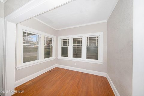 Tiny photo for 2716 Collingwood Boulevard, Toledo, OH 43610 (MLS # 10002044)