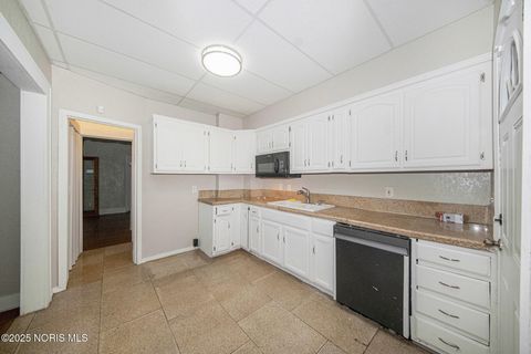 Tiny photo for 2716 Collingwood Boulevard, Toledo, OH 43610 (MLS # 10002044)