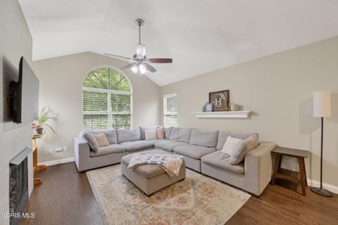 Tiny photo for 2277 Fox Run Circle, Findlay, OH 45840 (MLS # 10008323)