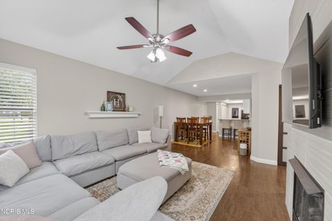 Tiny photo for 2277 Fox Run Circle, Findlay, OH 45840 (MLS # 10008323)