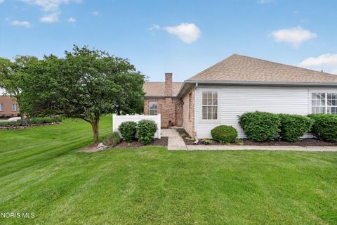 Tiny photo for 2277 Fox Run Circle, Findlay, OH 45840 (MLS # 10008323)