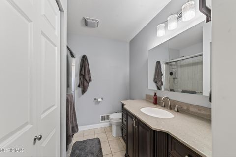 Tiny photo for 2277 Fox Run Circle, Findlay, OH 45840 (MLS # 10008323)