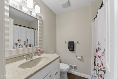 Tiny photo for 2277 Fox Run Circle, Findlay, OH 45840 (MLS # 10008323)