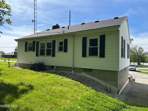 Tiny photo for 12261 W State Route 105, Oak Harbor, OH 43449 (MLS # 10008511)