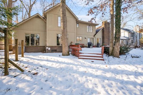 Tiny photo for 4456 Woodbriar Drive, Toledo, OH 43623 (MLS # 10004115)