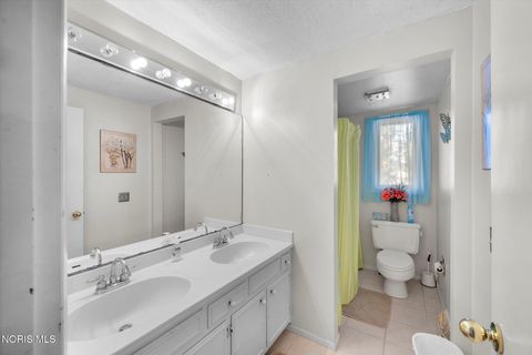 Tiny photo for 4456 Woodbriar Drive, Toledo, OH 43623 (MLS # 10004115)