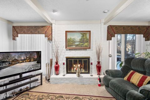 Tiny photo for 4456 Woodbriar Drive, Toledo, OH 43623 (MLS # 10004115)