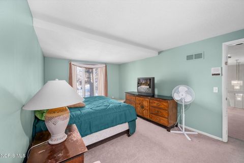 Tiny photo for 4456 Woodbriar Drive, Toledo, OH 43623 (MLS # 10004115)