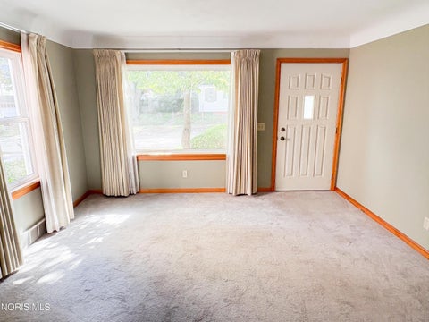 Tiny photo for 3935 Buell Avenue, Toledo, OH 43613 (MLS # 10013100)