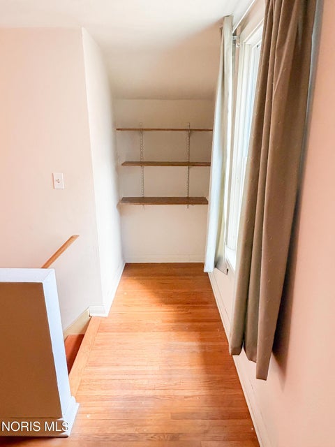 Tiny photo for 3935 Buell Avenue, Toledo, OH 43613 (MLS # 10013100)