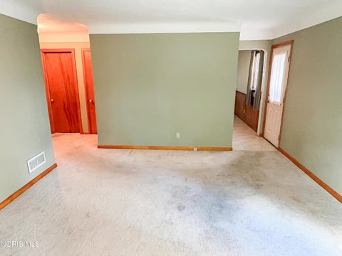 Tiny photo for 3935 Buell Avenue, Toledo, OH 43613 (MLS # 10013100)