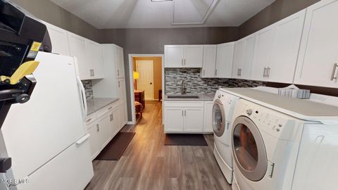 Tiny photo for 5919 Granville Drive, Sylvania, OH 43560 (MLS # 10009031)